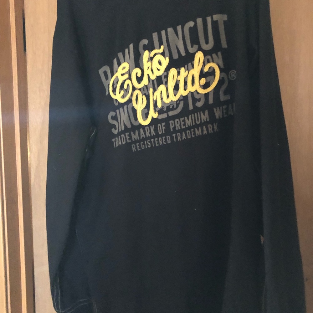 XL ecko long sleeve